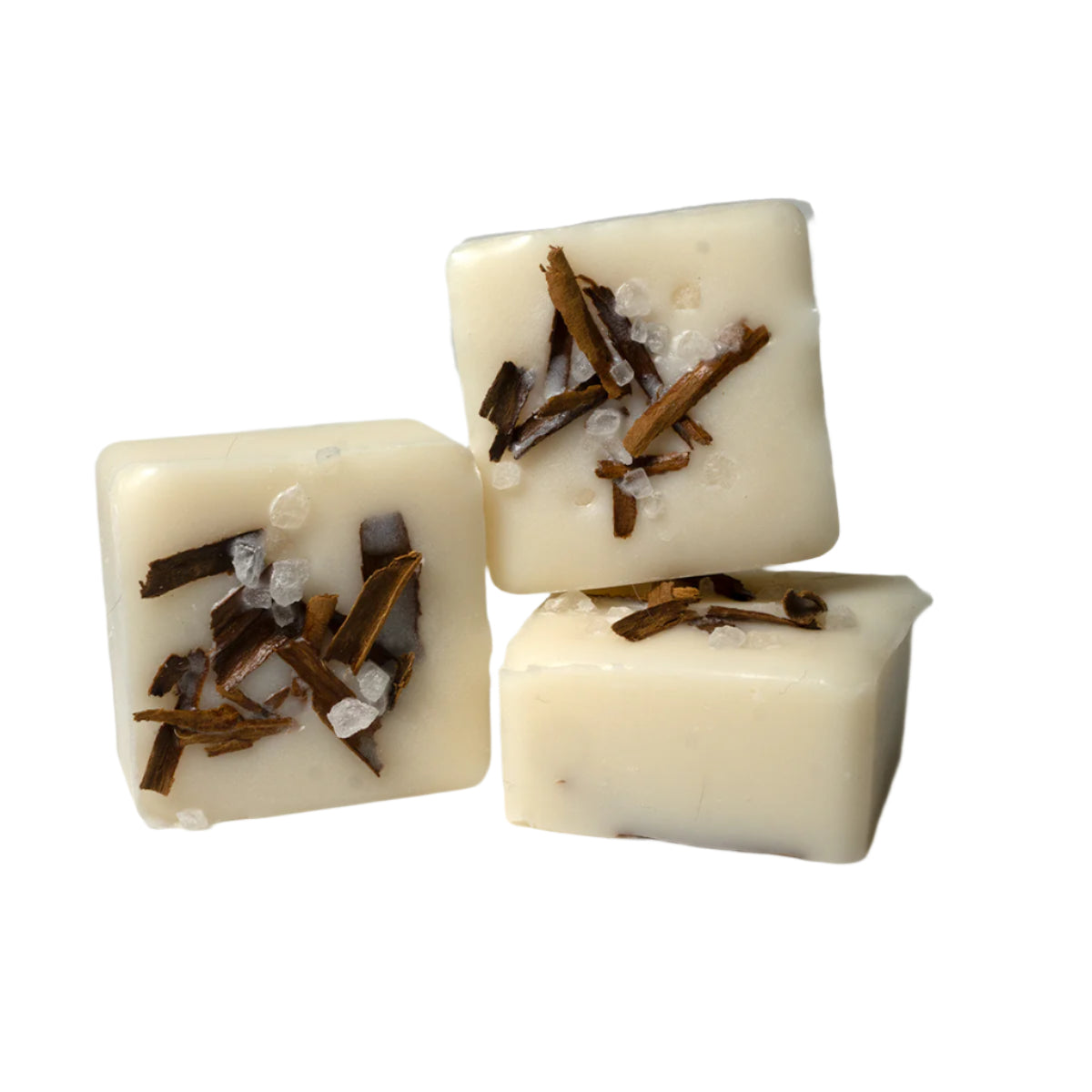 Brine & Birch wax melts with wax, sea salt and driftwood fragrance, inspired by northern winds.